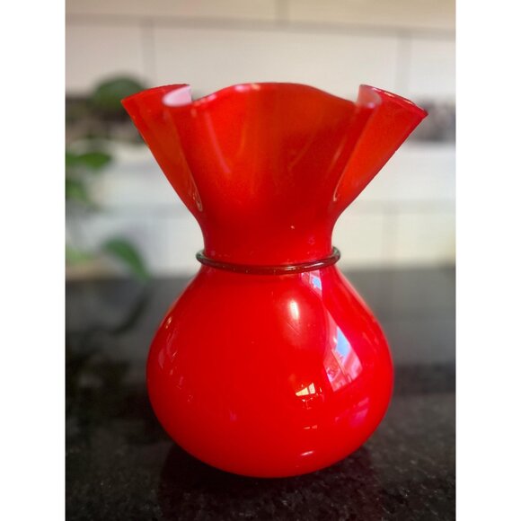 Beautiful Vintage Murano 9" Red Cased Art Glass Vase Applied Yellow Rose Flower - Picture 4 of 9